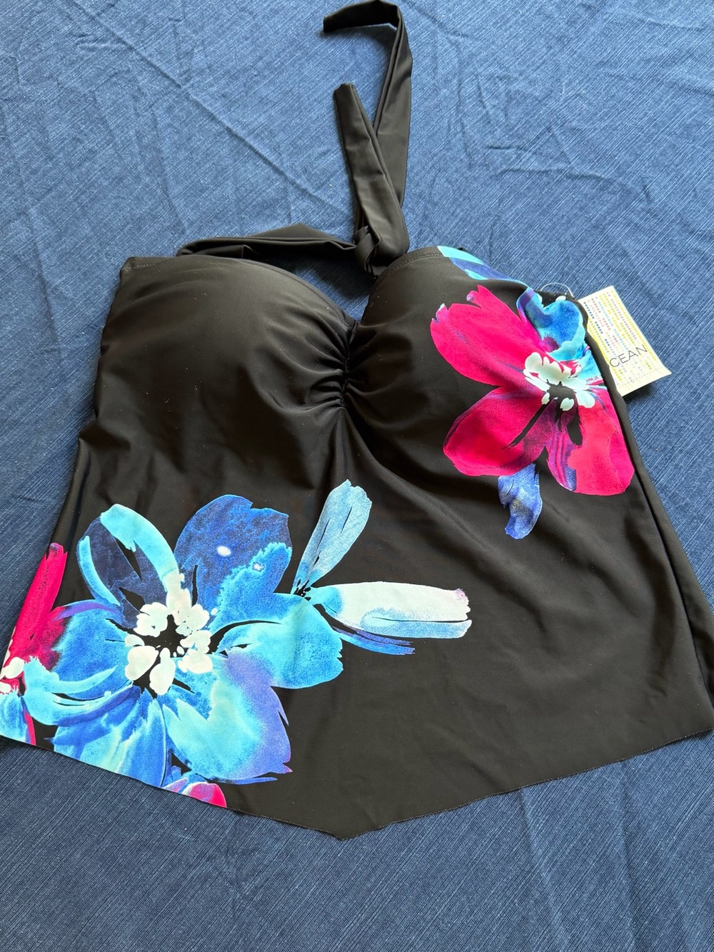 NWT 24th & Ocean Tankini Top Size Small Multicolor Full Bloom Floral Halter Top